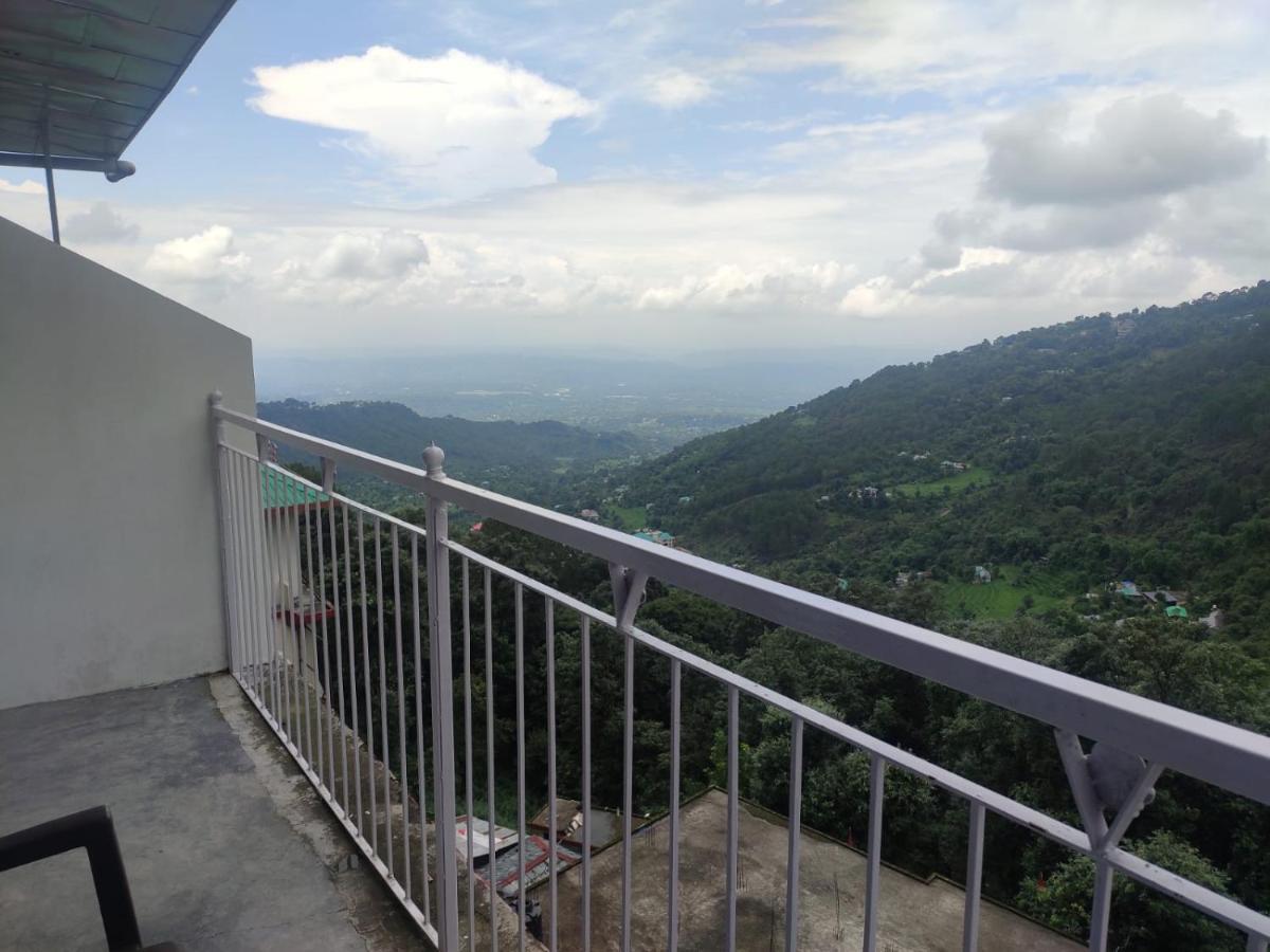 Hotel Amandeep Dharamshala Exterior foto