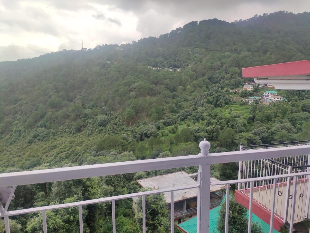 Hotel Amandeep Dharamshala Exterior foto